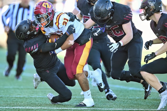 a Central Catholic Tualatin 6A Oregon football final November 22 2023 Leon Neuschwander 22